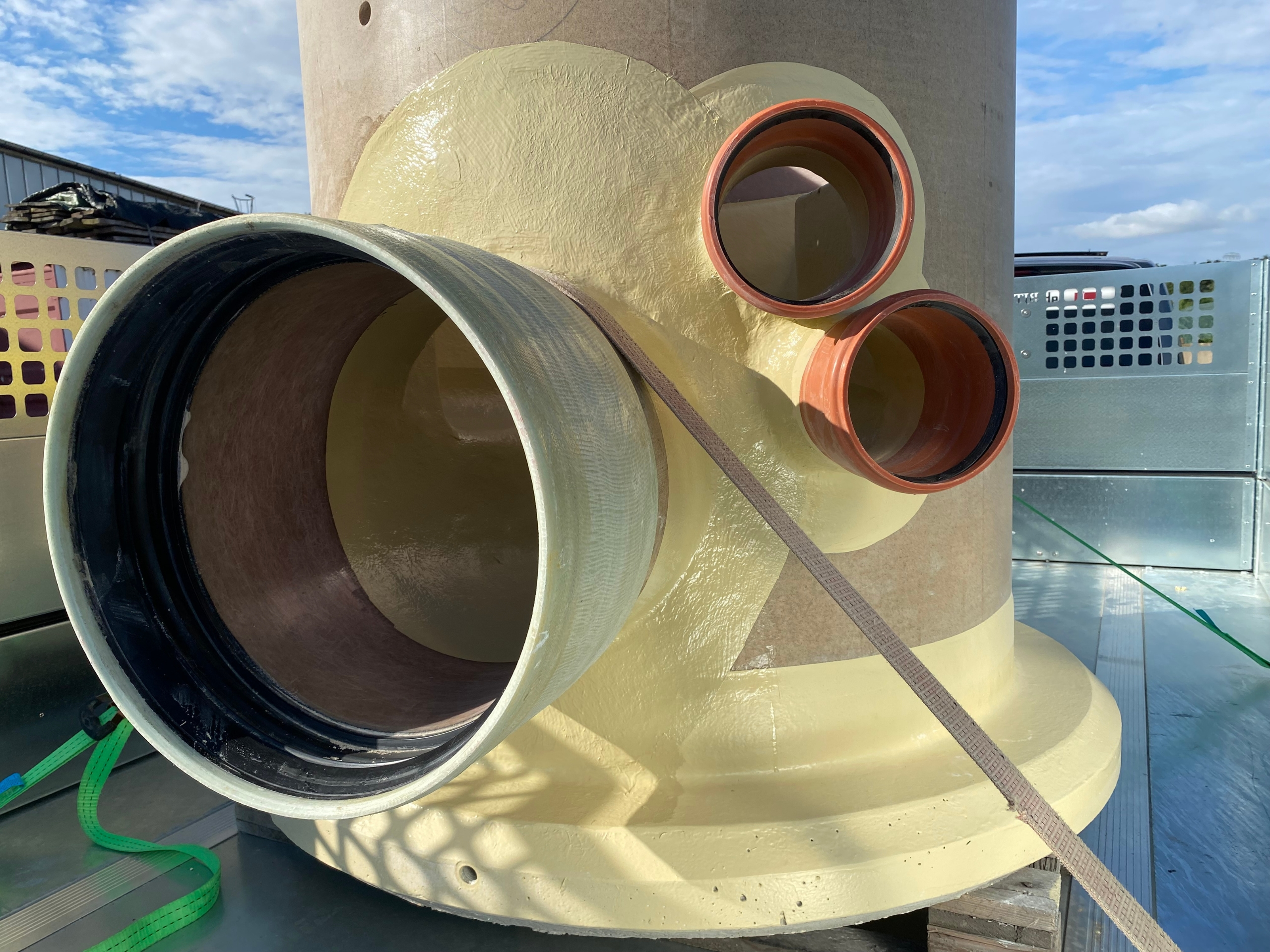 Sonderangepasstes Schachtunterteil - Rothe Bautenschutz GmbH