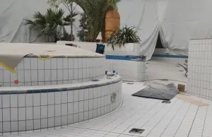 Mineralisch reprofilierter Gerinne- und Bermebereich nach Sanierung im Abwasserbauwerk